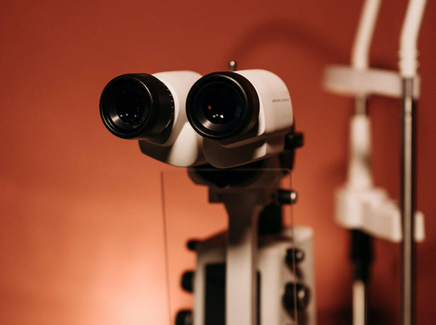 Derma Laser Aesthetics - Δρ. Σταματίνα Γελέκη | Ophthalmologist