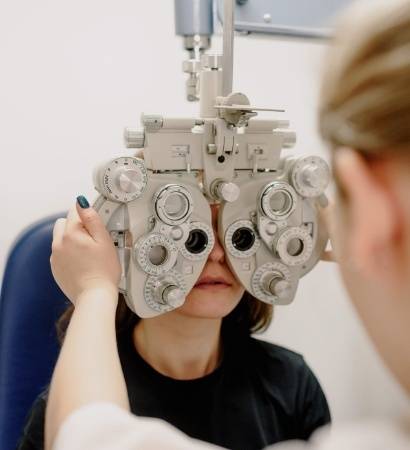 Derma Laser Aesthetics - Δρ. Σταματίνα Γελέκη | Ophthalmologist medeus_orhtha_about_1